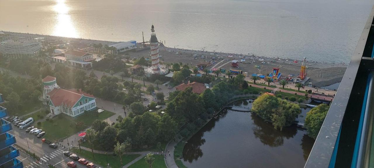 Orbi City In Batumi Eksteriør billede